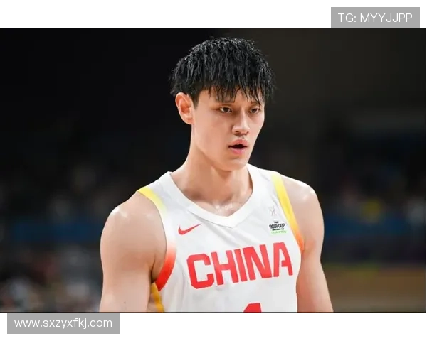 NBA季前赛篮网惊险击败太阳中国球员曾凡博未能登场表现引关注 NBA季前赛篮网惊险击败太阳中国球员曾凡博未能登场表现引关注