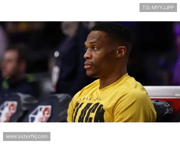 蒙克赞威少表现惊艳以年纪之大展现超凡实力令人震撼